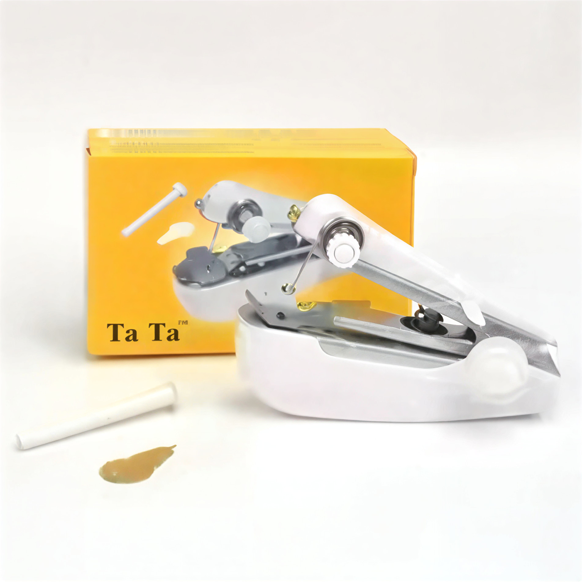 آلات  خياطة صغيرة